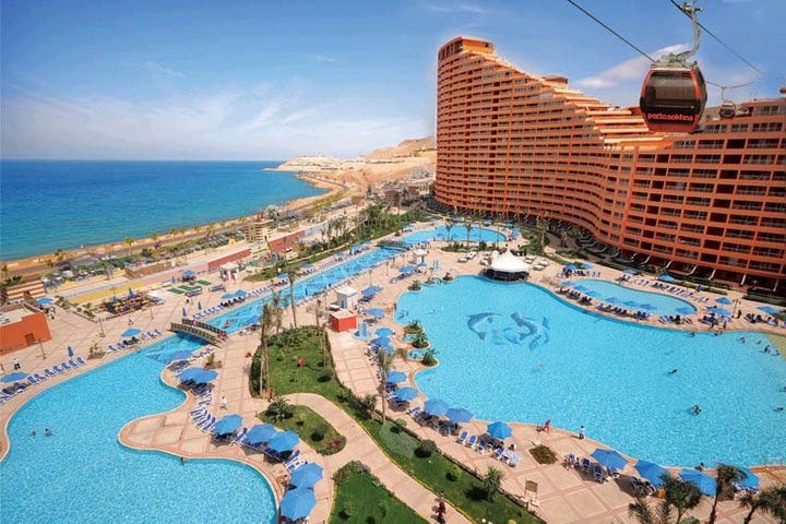 Ain El Sokhna Beach Resort Day Use with Lunch