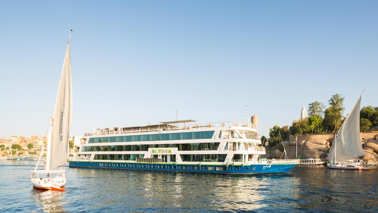 Alyssa Nile Cruise