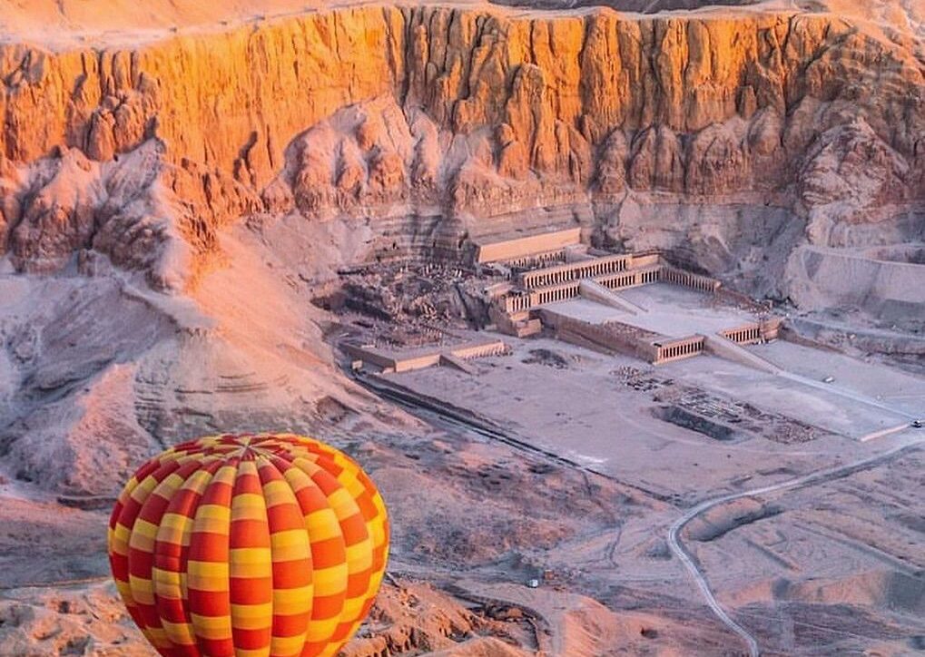Hot Air Balloon in Luxor