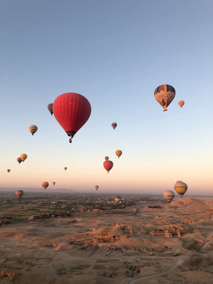 Hot Air Balloon in Luxor